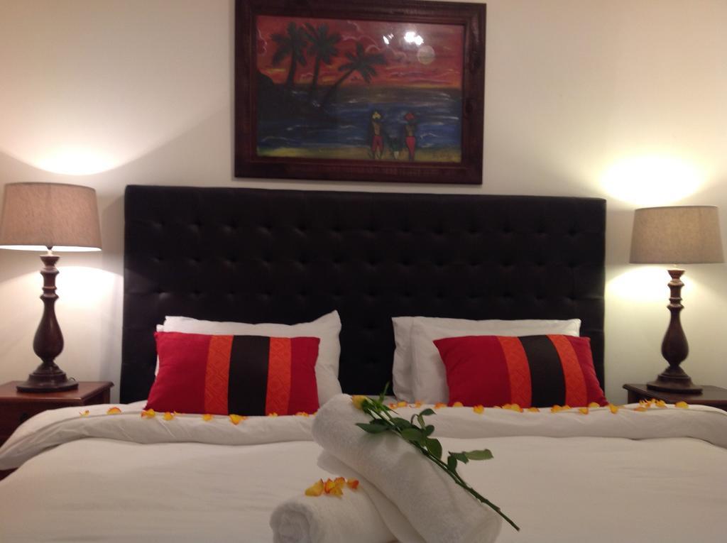 Secret Garden Guesthouse Bloubergstrand Ruang foto